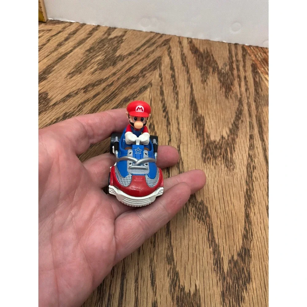 Gamer‎ Kids Hot Wheels Mario Kart Sneeker 1:64 Blue Red GBG30